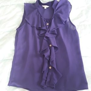 Cute button up blouse